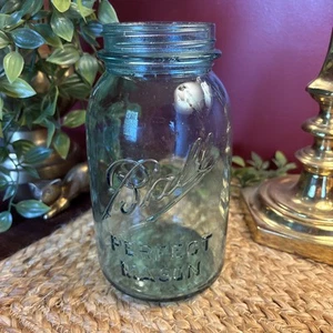 Ball Perfect Mason Blue Quart Canning Jar #15 Vintage - Picture 1 of 7