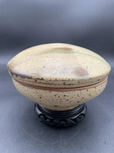 Hand Thrown Signed Lidded Bowl Golden Yellow-Oatmeal And Green Glazed 5”T X 8”R - Picture 1 of 13