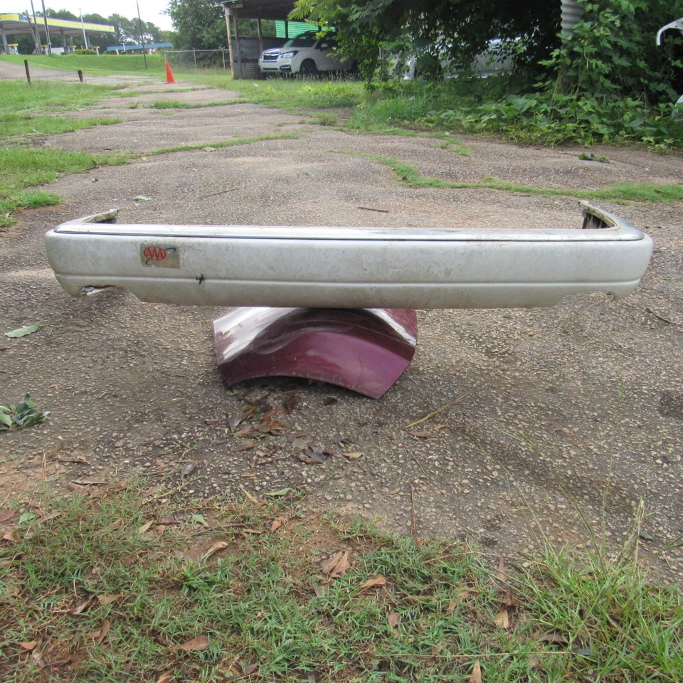 1995 1996 1997 JAGUAR XJ6 XJ12 VDP X300 CUBIERTA DE PARACHOQUES INFERIOR TRASERO OEM Foto 1 de 4