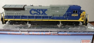 N Scale  - Atlas Dash 8-40B CSX #5940 DCC - No sound - Picture 1 of 7
