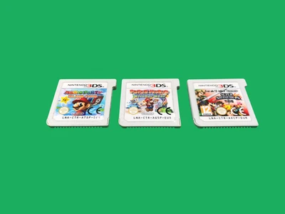 3pcs Nintendo 3DS Spiele (Eur) - Mario Party, Paper Mario, Super Smash Bros - Bild 1 von 2