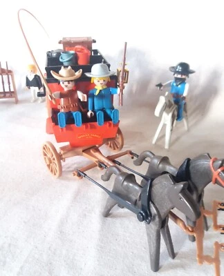 Playmobil Western vintage diligence, cow-boys, indiens, années 70 - Photo 1/4