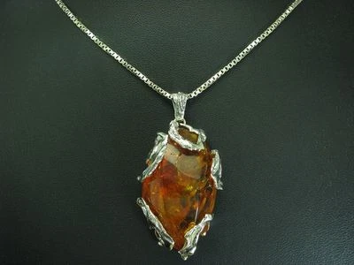 Collana In Argento Sterling 925 Con Pendente In Ambra / 25,6g / 65,1 cm - Immagine 1 di 3
