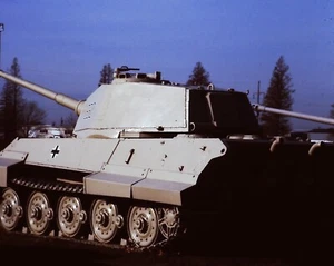 Orig 35mm Ektachrome Slide, Vintage Nazi German Military Tank - WWII - Picture 1 of 1