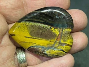 GORGEOUS HEART SHAPED WORRY STONE MADE FROM TIGER IRON !!! - Picture 1 of 19