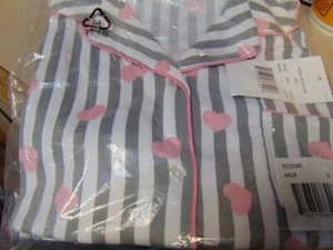 Hanes Womens Size 2x pink hearts Notched Collar Top & short Knit Pajama Set . - Picture 1 of 1