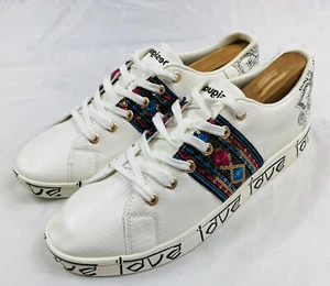 Desigual White Cosmic Exotic Indian Love Low White Sneaker Size US 10 EU 41 NWOB - Picture 1 of 9