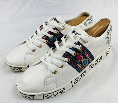 Zapatilla Desigual Blanca Cósmica Exótica Indian Love Baja Blanca Talla US 10 EU 41 NUEVA SIN CAJA Foto 1 de 4