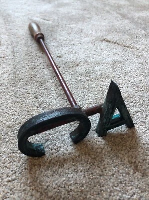 US Branding Iron Cattle Horses - 3 x 6 - 14.5 inches long - wood handle Antique — 第 1/4 张图片