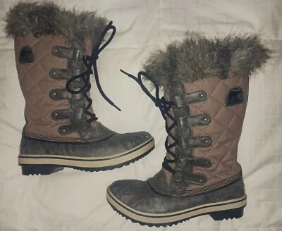 Sorel Boots Femininas EUA 7 Preto e Marrom Tofino Neve Impermeável 1795-005 Excelente Estado Usado! - Imagem 1 de 4