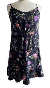 Vero Moda schwarzes geblümtes Minikleid Größe Small verstellbare Träger Taille binden neu mit Etikett - Bild 1 von 9