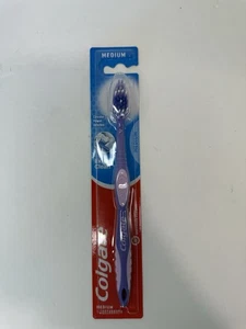 Colgate Extra Clean Full Head Handzahnbürste für Erwachsene, Medium - Bild 1 von 3