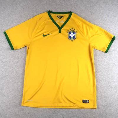 Camiseta de fútbol Nike de la Selección de Brasil 2014 amarilla talla L Foto 1 de 4