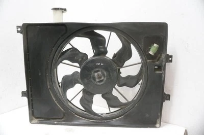 Conjunto de motor ventilador de refrigeración radiador Hyundai Elantra GT 2015-17 2,0 L 25380-3X500 FABRICANTE DE EQUIPOS ORIGINALES Foto 1 de 4