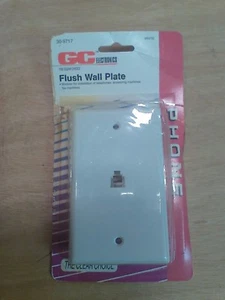 New/Old Stock GC Electronics Single Flush Wall Plate for Phone 30-9717: White - Picture 1 of 5