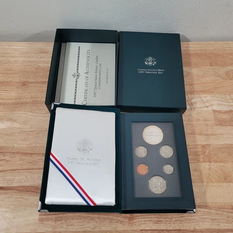 1997 US Mint Prestige Coin Six Coin Set in Box with COA Cover