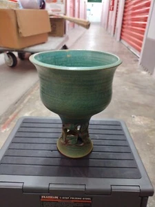 SELTENE jadegrüne Schale Keramik mit Blattakzenten Vintage MCM signiert Barbara Garrett - Bild 1 von 6