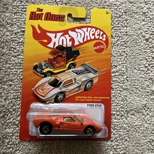 Hot Wheels HOT Ones Naranja Ford GT40 Ruedas Dorado 2011 - Imagen 1 de 10