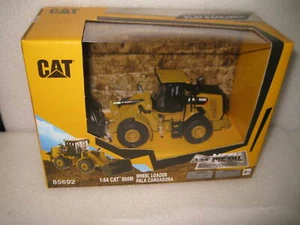 1/64 DIECAST MASTERS DM CAT CATERPILLAR 950M WHEEL LOADER #85692 - Foto 1 di 4