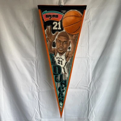 Banderín de baloncesto raro Wincraft Tim Duncan San Antonio Spurs NBA #363 Foto 1 de 4