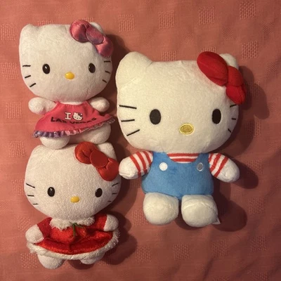 Hello Kitty Lot Of 3 Plush Stuffie Mattel TY Las Vegas Christmas GUC - Image 1 of 4