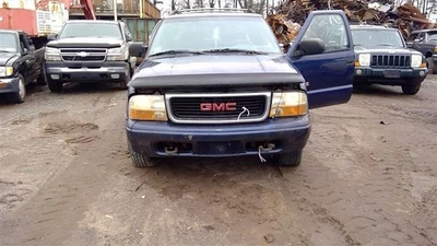 Capó GMC Canadá solo se adapta a 95-05 Blazer S10/Jimmy S15 1272218 Foto 1 de 4