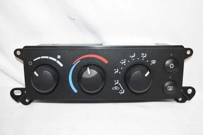 55056755AB  AC Temperature Control Climate Fits 07-08 MITSUBISHI RAIDER E1M06 - Image 1 of 4