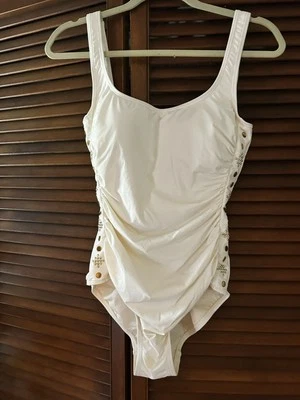 Traje de baño Michael Koors marfil con paneles laterales de lentejuelas doradas talla 12 nuevo sin etiquetas Foto 1 de 4