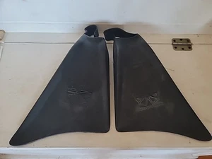 Churchill Hubb Makapuu High Performance  Large  Swimfins Scuba Snorkel Used 1 X - Picture 1 of 5