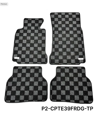 P2M 前后方方格地毯脚垫适用于宝马 E39 5 系列轿车 95-04 — 第 1/4 张图片