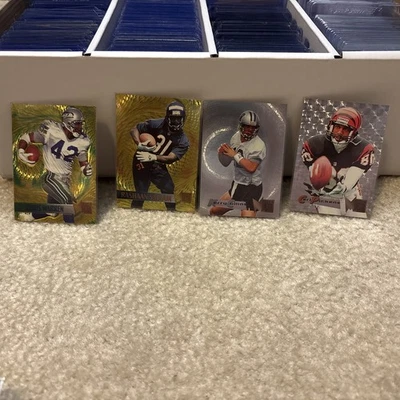 1995 Fleer 金属橄榄球插入套装银色闪光拾音器柯林斯金爆破器 — 第 1/2 张图片