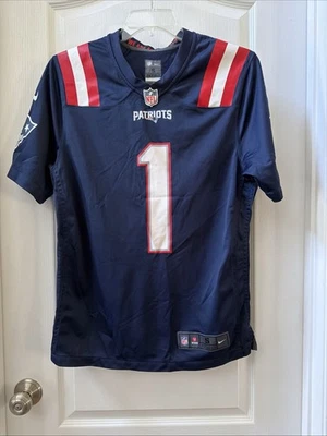 Camiseta Nike "ON FIELD" Cam Newton - NEW ENGLAND PATRIOTS - Tamanho P - Imagem 1 de 4