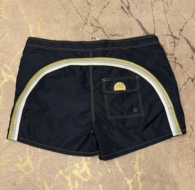 Terno de banho preto arco-íris Sundek 38 surf praia prancha shorts tamanho 38 XL - Imagem 1 de 4