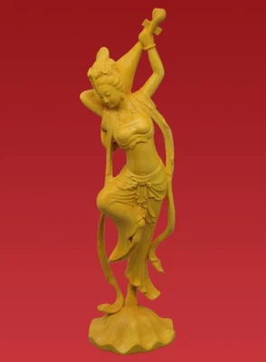 Estatua china tallada en boj Apsara voladora jugando pipa decoración tallada a mano Foto 1 de 4