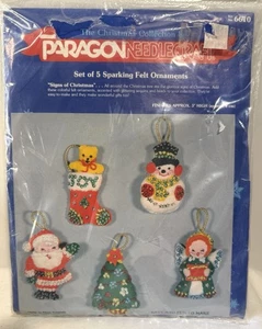 Paragon Needlecraft SIGNS OF CHRISTMAS 6610 Sparkling Felt Ornaments Kit Unused - Picture 1 of 2