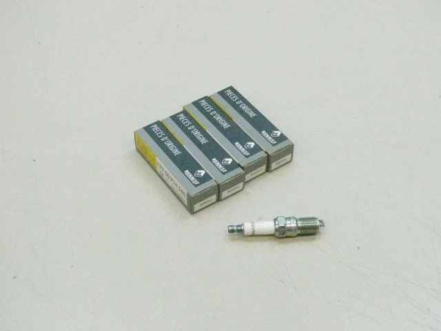 4x ORIGINAL RENAULT Trafic 25 Safrane 21 2.2 2.0 Zündkerzen 7700714540 NEU - Bild 1 von 1