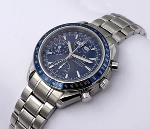 OMEGA SPEEDMASTER TRIPLE-DATE AUTOMATIK HERRENUHR REF.: 32228000 ZERTIFIKAT/BOX - Bild 1 von 6