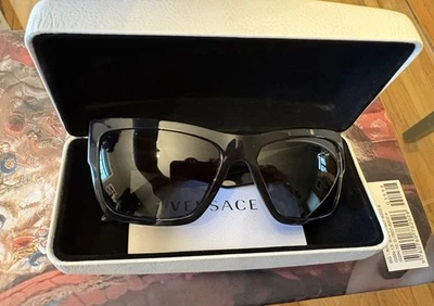 Gafas de sol Versace MOD 4289 con 6 medallones Medusa en cada lado Foto 1 de 4