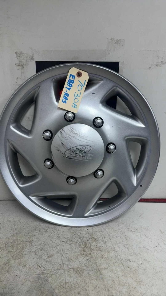 JUEGO DE 4 CUBIERTAS DE RUEDA FORD VAN E250 97-14 sin tapa ctr brillante y anillo de salida Foto 1 de 4