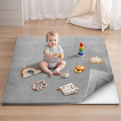 Alfombra de juego ultra suave para bebé Blissful Diary, alfombrilla 50x50 50 X 50, gris claro  Foto 1 de 4