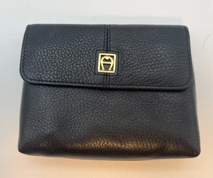Vintage Aigner Black Pebbled Leather Wallet EUC Rare - Picture 1 of 8