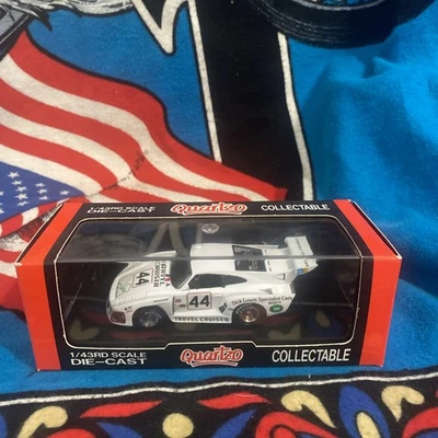 Nuevo Quartzo 3013,1/43 en caja, Kremer K3, Travel Cruiser 1981 blanco, #44 Foto 1 de 4