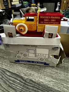 1/25 No. 1006 Ford Model A Pickup Bank NIB! Massey Harris 100 Years of Progress! - Picture 1 of 5