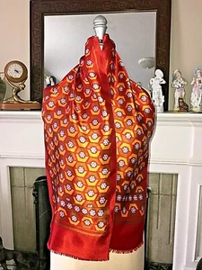 MCM Keynote Long MOD Scarf Vtg 70s Red AcetateTiled Mauve Daisy EXC - Picture 1 of 4