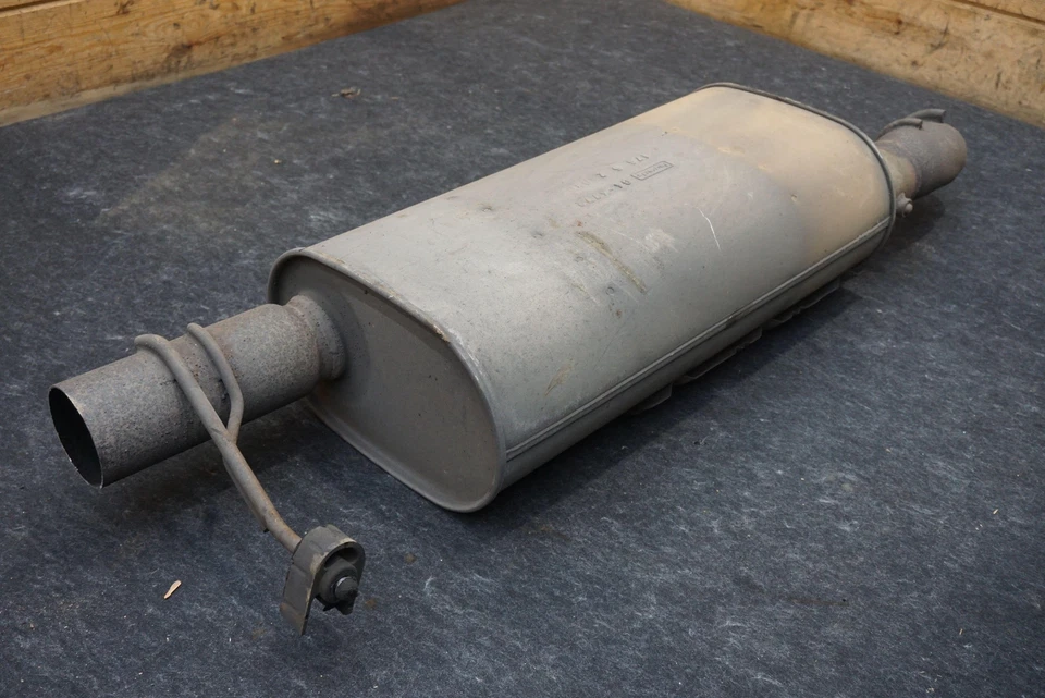 Silenciador de escape central tubo traseiro 84496908 Cadillac Escalade Esv 15-20 - Imagem 1 de 4