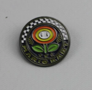 Nintendo Pin Mario Kart Flower - Picture 1 of 1