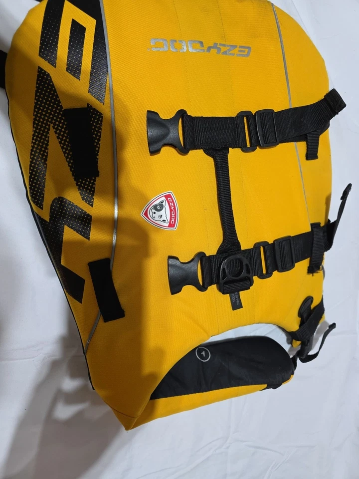 EzyDog Large Dog Life Jacket Preserver Adjustable Premium Flotation Device. - Image 1 of 1