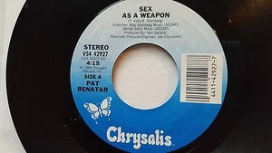 PAT BENATAR - Sex As A Weapon / Red Vision (NM) 1986 AOR POP ROCK 7" - Imagen 1 de 2