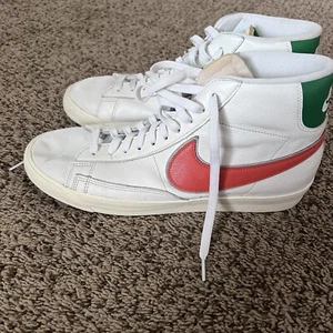 Size 9.5 - Nike Blazer Mid x Stranger Things Hawkins High top Sneakers Shoes - Picture 1 of 11