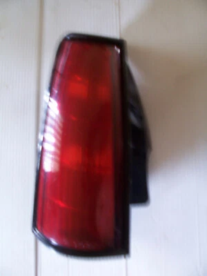 Luz trasera derecha Lincoln Mark VII 1990 1991 1992 7 moldura negra OEM USADA 1989 1988 Foto 1 de 4